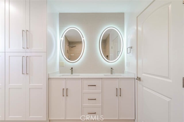 Building Photo - 11911 Stagg St