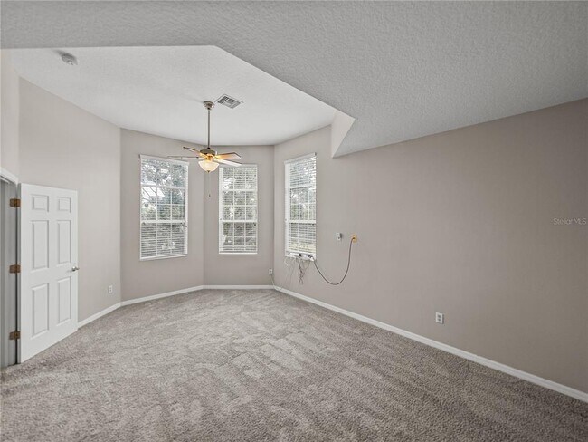 Building Photo - 6222 Hadley Commons Dr