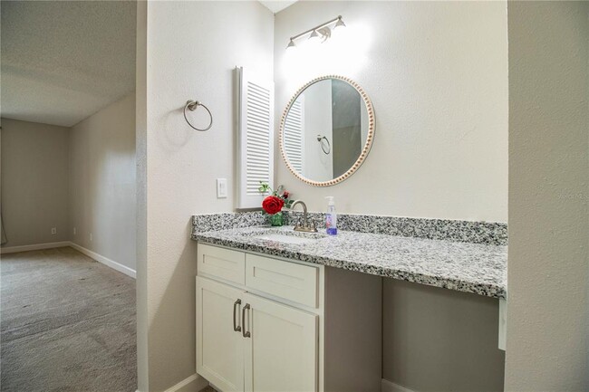 Building Photo - 4315 Creekwood Ln