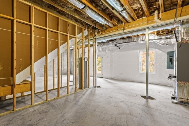 Building Photo - 317 Ivanhoe Ave