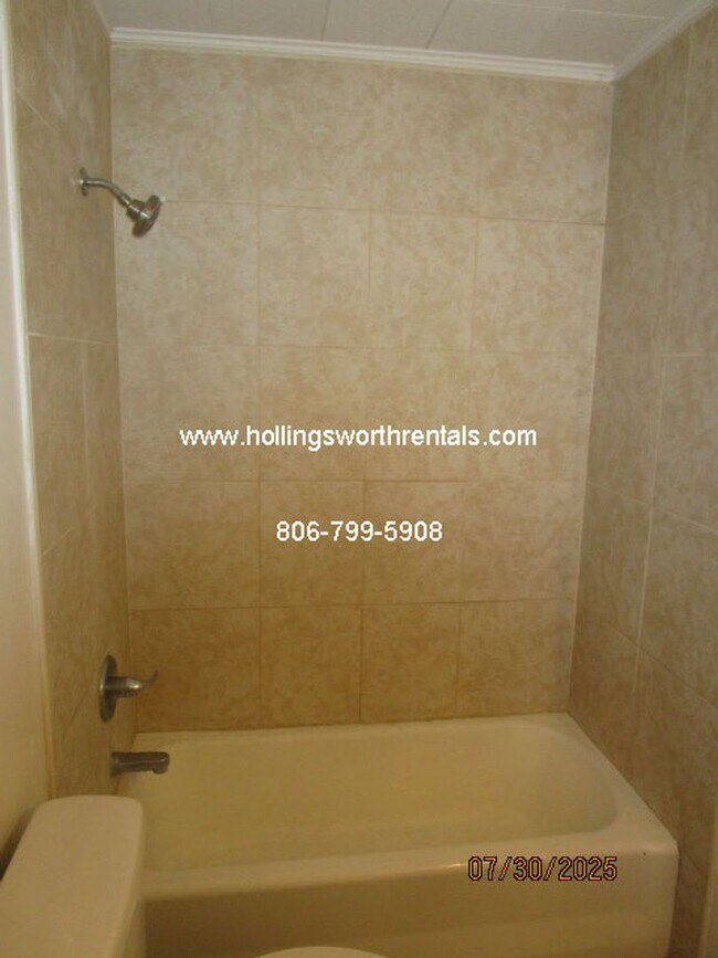 Building Photo - 4 bedroom, 2 bath, 2 car garage with shop ...