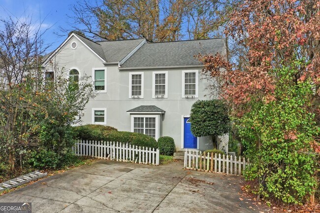 Building Photo - 1015 Plantation Way