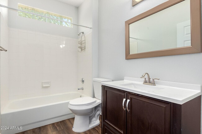 Building Photo - 9550 E Thunderbird Rd