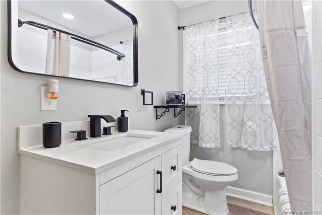 Building Photo - 20 Atkins Ln