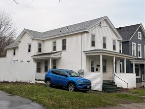 Building Photo - 88 E 5th St