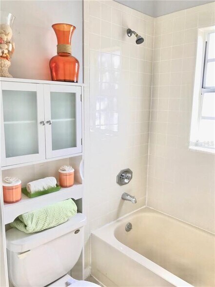 Building Photo - 4637 Cabbage Palm Dr