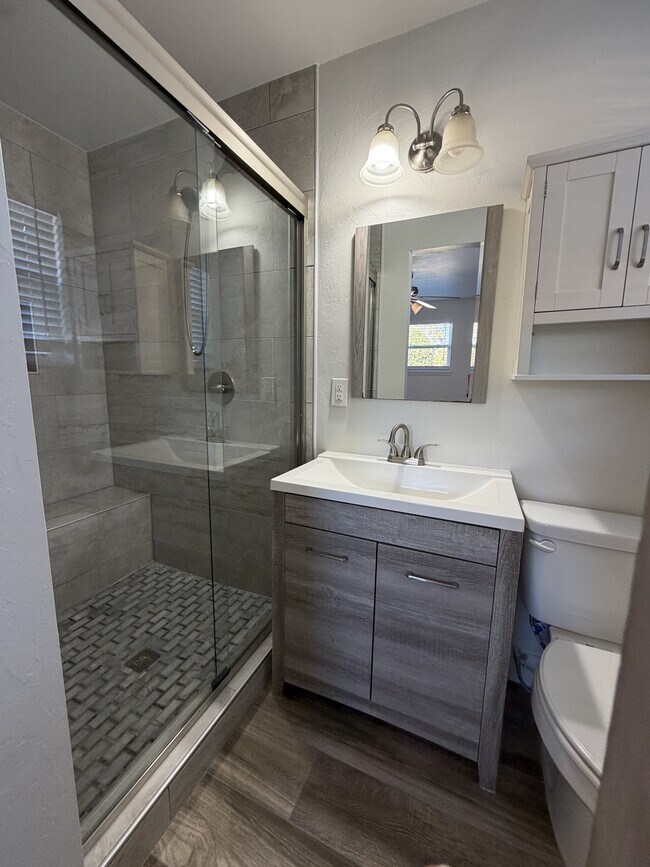 Building Photo - 2620 Keats Pl