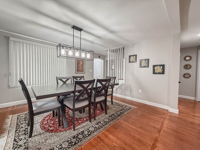 Building Photo - 26 Lee Rd