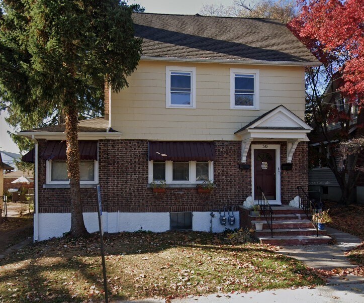 Building Photo - 30 Cliff St