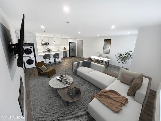 Building Photo - 522 Bridge St