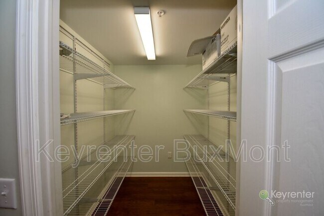 Building Photo - 109 Meadow View Ln
