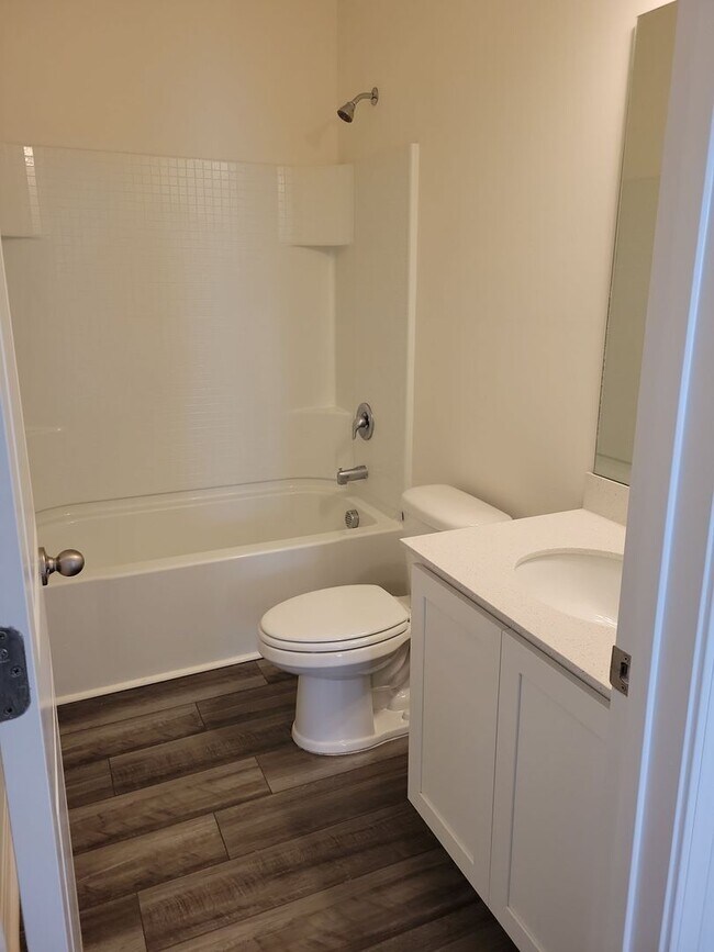 Building Photo - 3 Bedroom in Pender Woods, Cane Bay