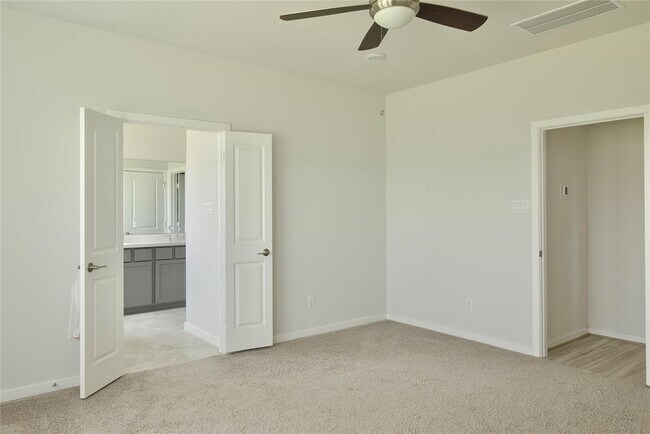 Building Photo - 8475 Harrington Grv Trl