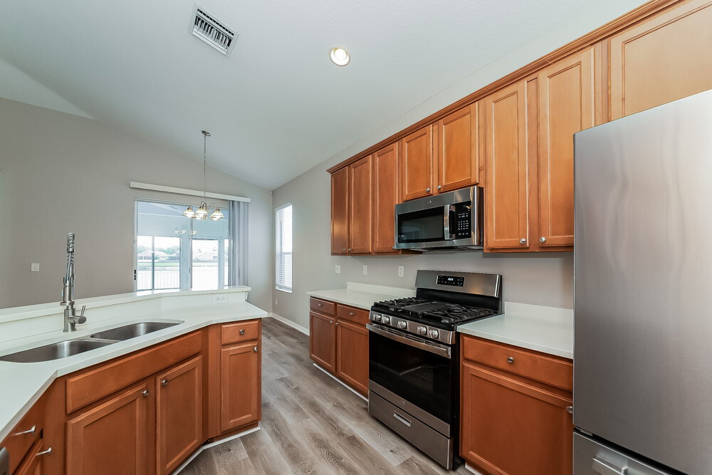 Building Photo - 5110 Clover Mist Dr