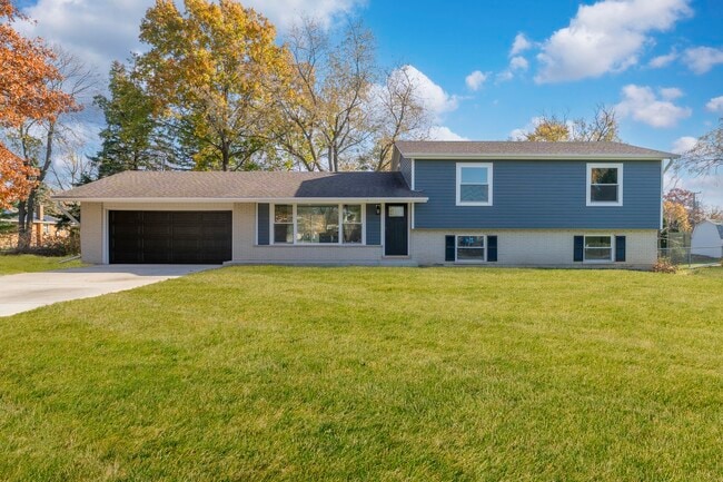 Primary Photo - 2N359 Mildred Ave