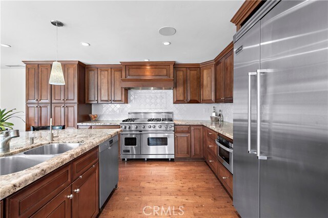 Building Photo - 1729 Port Charles Pl