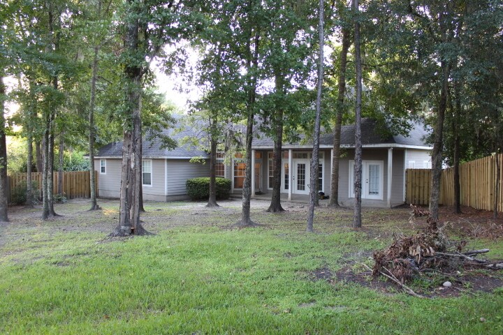 Building Photo - 11444 NW 18th Ln