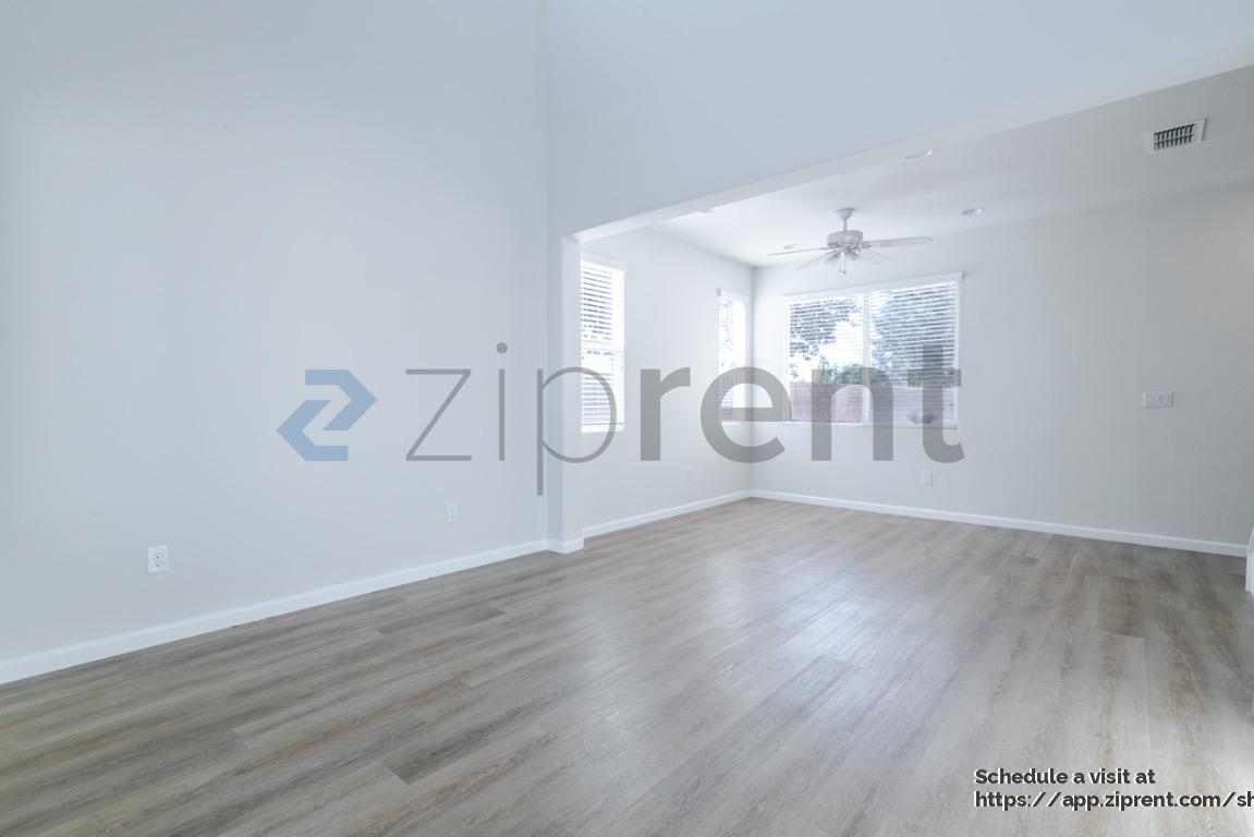 Building Photo - 3301 Myna Way