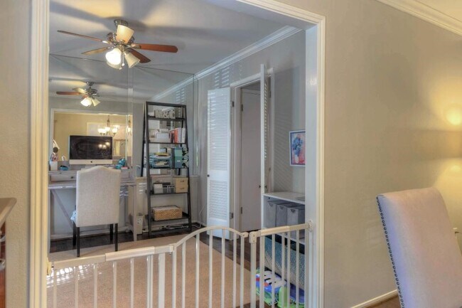 Building Photo - 14026 St Marys Ln