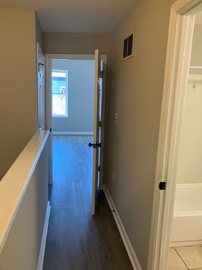 Building Photo - Coming Soon: Spacious 3 Bedroom Home Near Johns Hopkins