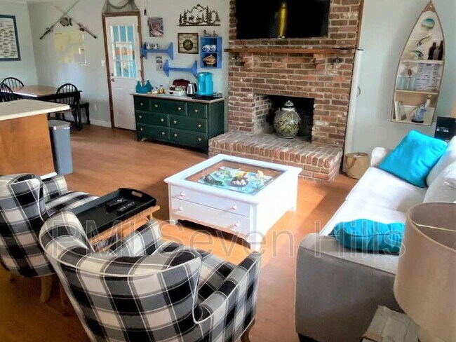 Building Photo - 18828 Star Hill Ln