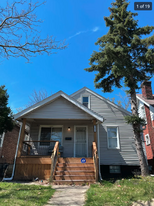 Building Photo - 15499 Holmur St