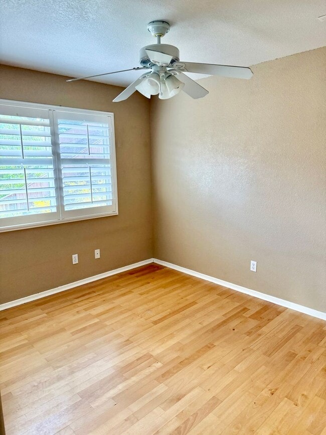 Building Photo - Beautiful Home in Scripps Ranch