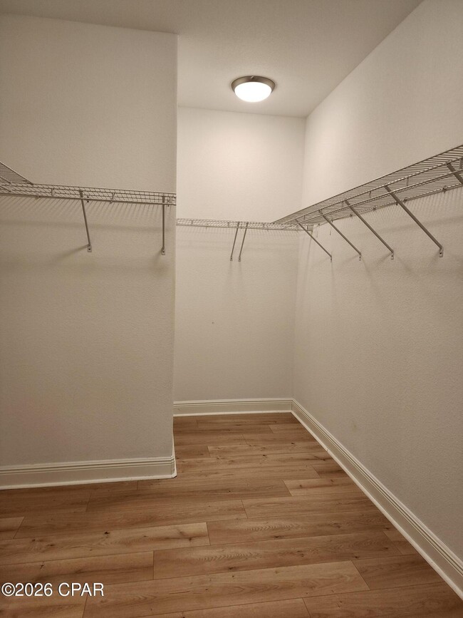 Building Photo - 114 Heather Dr