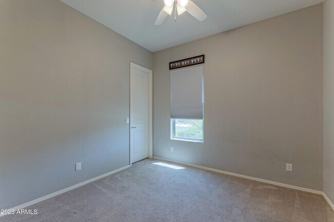 Building Photo - 4866 N 185th Dr