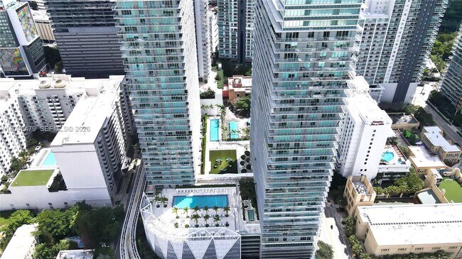 Building Photo - 79 SW 12th St