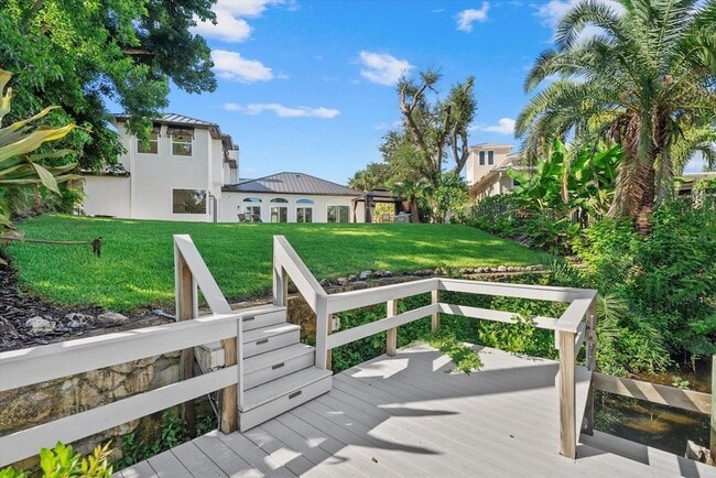 Building Photo - 1707 Caribbean Dr