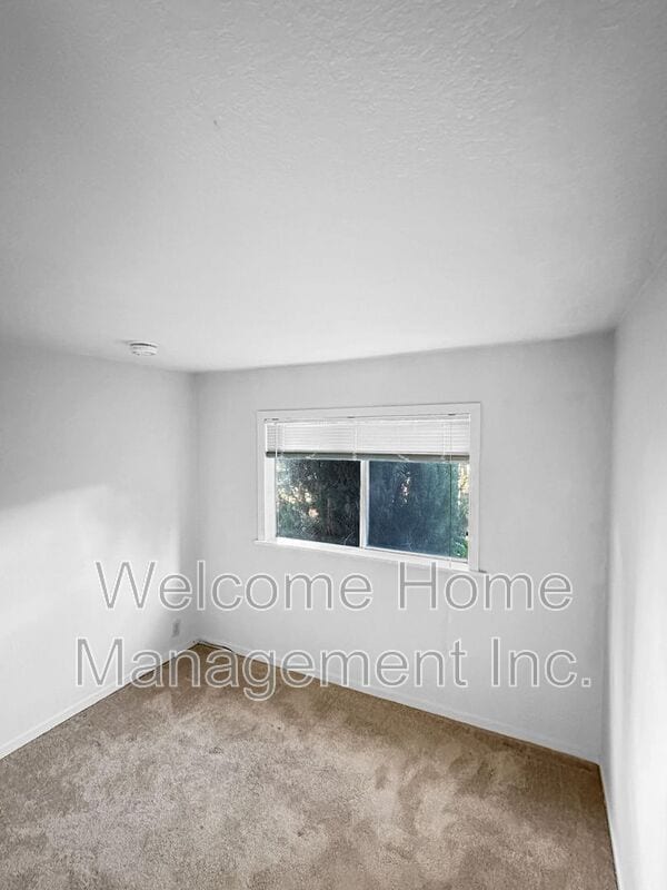 Building Photo - 4690 Augustine St