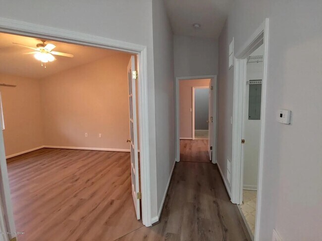 Building Photo - 10405 Trotters Pointe Dr