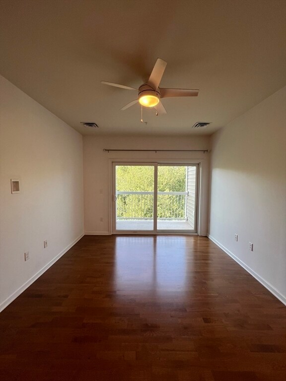 Building Photo - 110 Trotter Rd