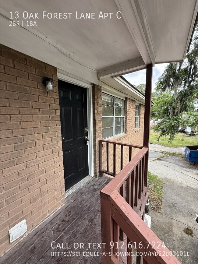 Building Photo - 13 Oak Forest Ln