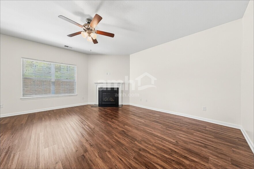 Building Photo - 4853 Billingsgate Ln