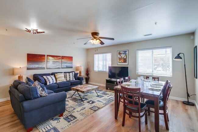 Building Photo - Steps From The Beach w/ All Utilities Included Available Jan - May 2025