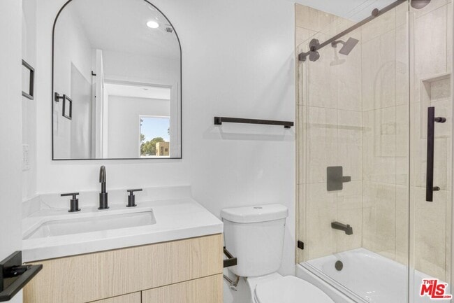 Building Photo - 10826 1/2 Hesby St