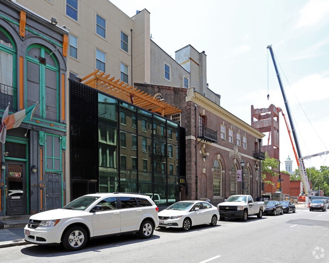 Building Photo - 241-243 Chestnut St