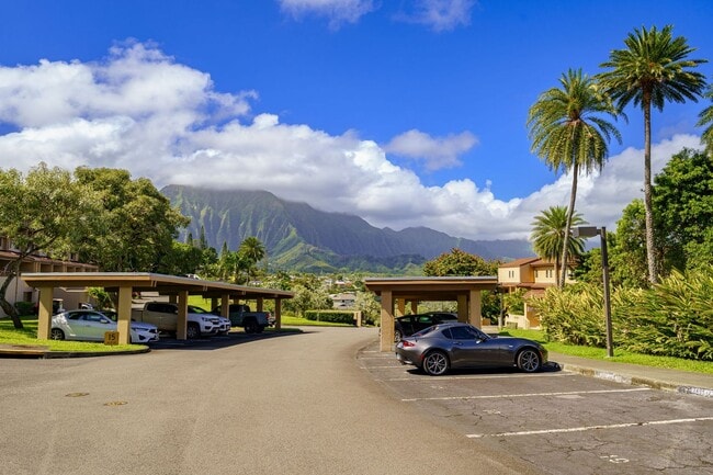Building Photo - Experience Island Living at Its Finest in ...