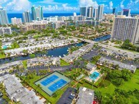 Building Photo - 2421 NE 10th St