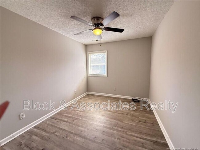 Building Photo - 713 North St