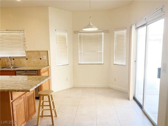 Building Photo - 8732 Point Kristi Cir