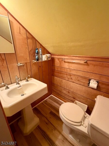 Building Photo - 5 Mulberry Ln