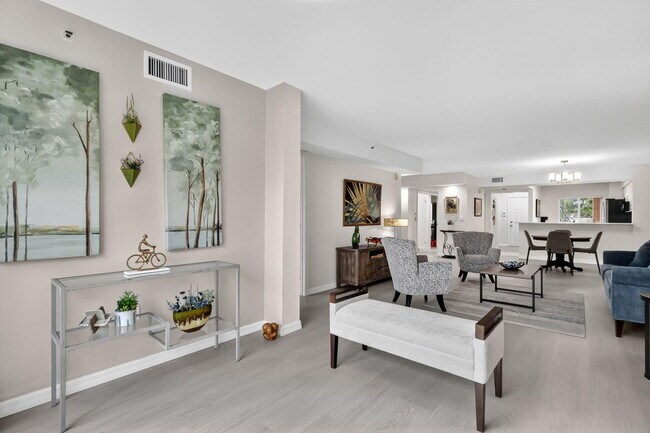 Building Photo - 12547 Imperial Isle Dr