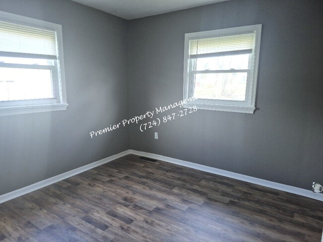 Building Photo - 189 Grandview Ave