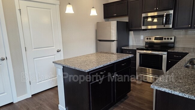 Building Photo - 5929 S Boddington Ln