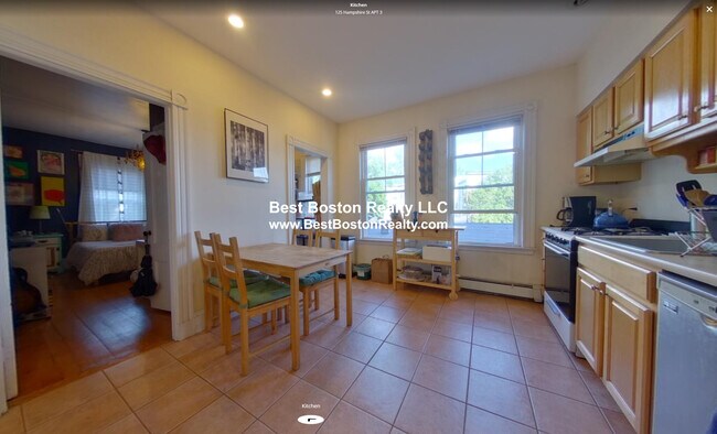 Building Photo - 125 Hampshire St