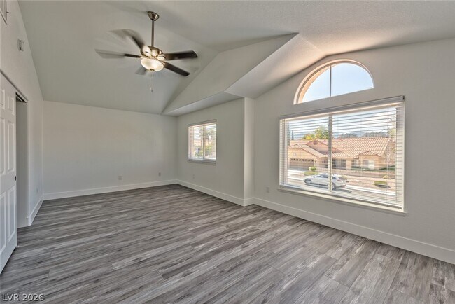 Building Photo - 800 Overview Dr