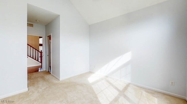 Building Photo - 4586 Creekside Dr